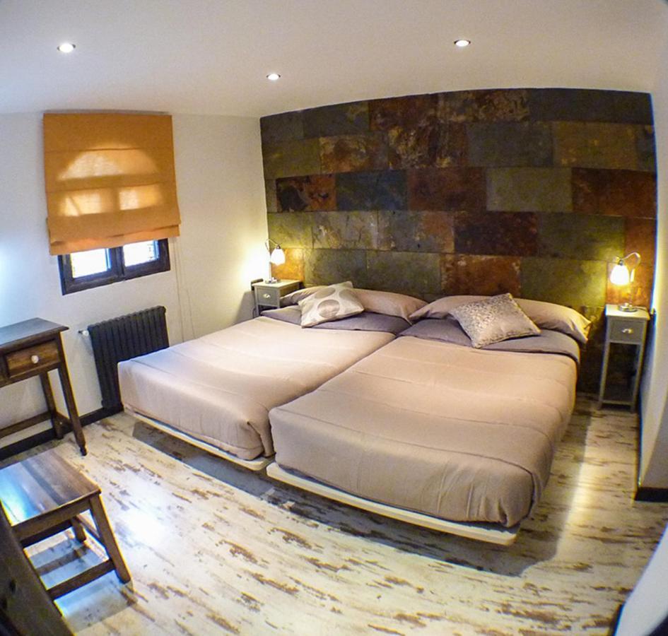 Cortijo de Balsain Green Peaks B&B Country House Alojamiento Rural מראה חיצוני תמונה