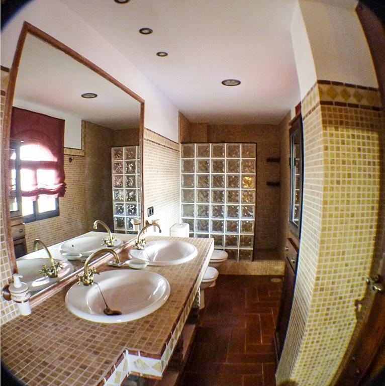 Cortijo de Balsain Green Peaks B&B Country House Alojamiento Rural מראה חיצוני תמונה