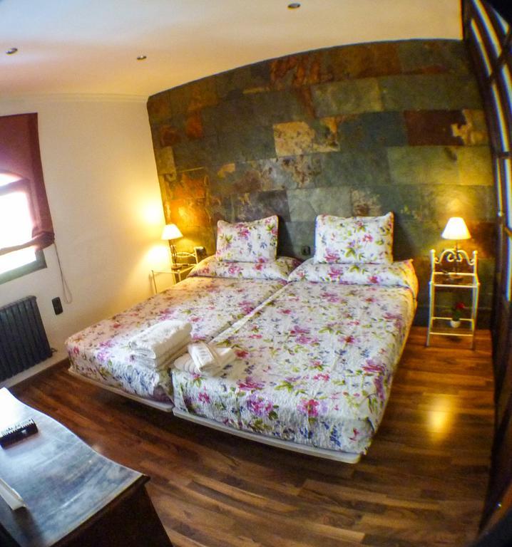 Cortijo de Balsain Green Peaks B&B Country House Alojamiento Rural מראה חיצוני תמונה